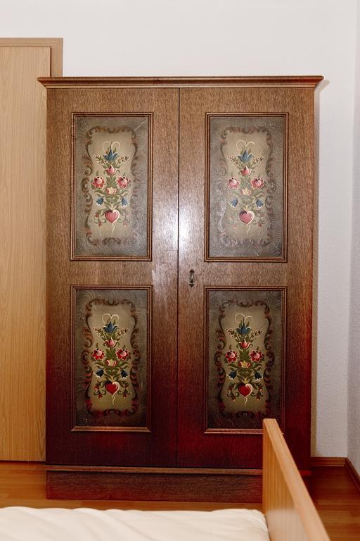 Altes Almhaus Hotel Maria Lankowitz Стая снимка
